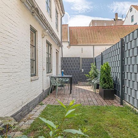 Fewo1846 - Gerty Molzen - Komfortable 2-Zimmer-Wohnung Mit Terrasse Im Stadtzentrum Flensburg Buitenkant foto