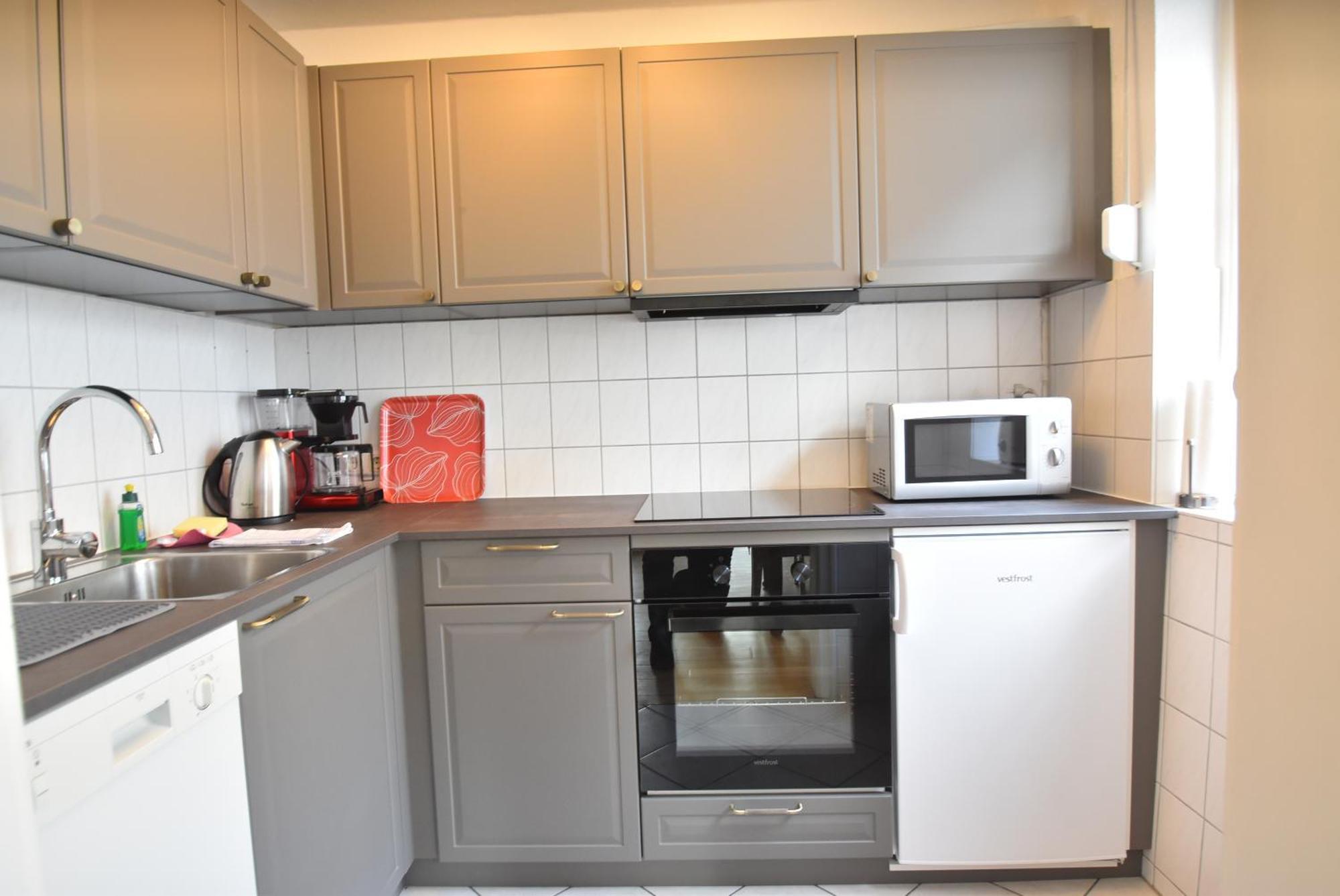 Fewo1846 - Gerty Molzen - Komfortable 2-Zimmer-Wohnung Mit Terrasse Im Stadtzentrum Flensburg Buitenkant foto